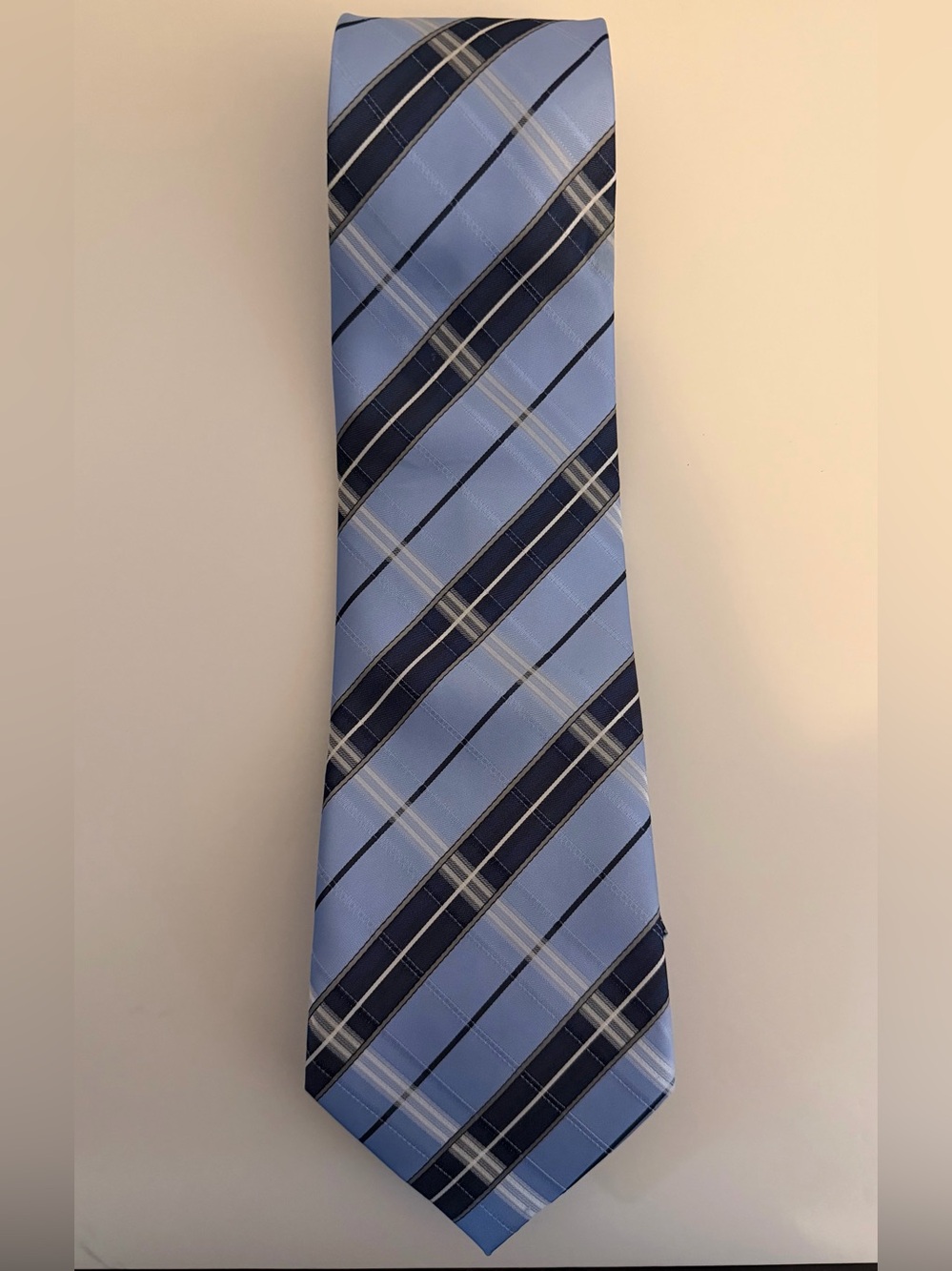 Hugo Boss Light Blue and Navy Plaid Silk Tie